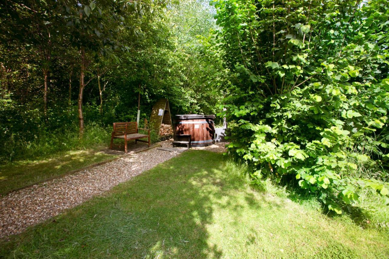 Luxury tent Riverwood Farm Glamping Safari Tent *