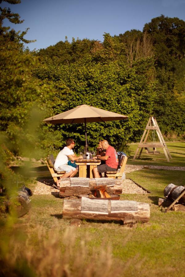Riverwood Farm Glamping Safari Tent *