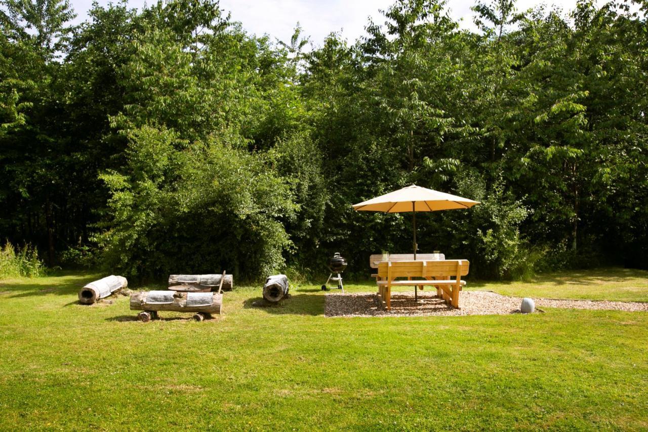 Luxury tent Riverwood Farm Glamping Safari Tent