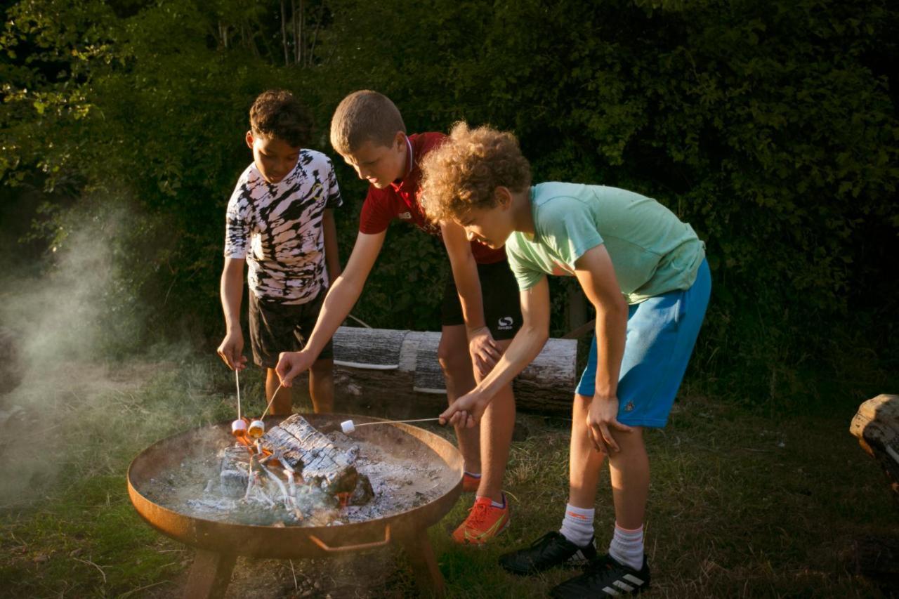 Riverwood Farm Glamping Safari Tent Luxury tent
