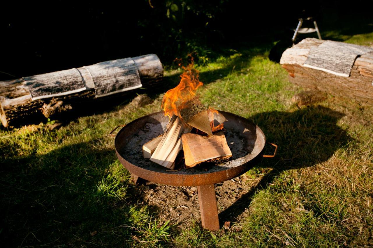 Riverwood Farm Glamping Safari Tent *