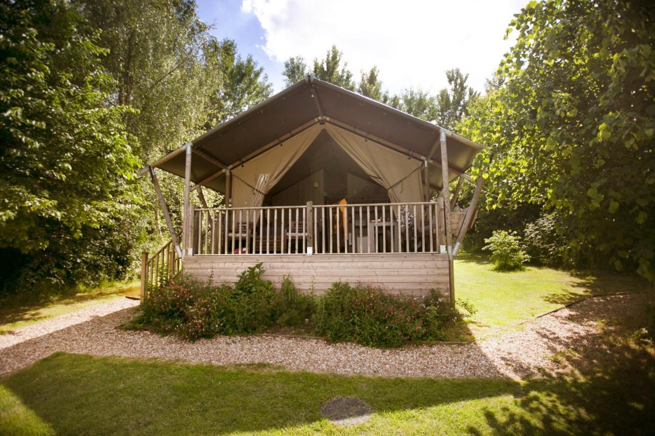 Riverwood Farm Glamping Safari Tent Luxury tent *