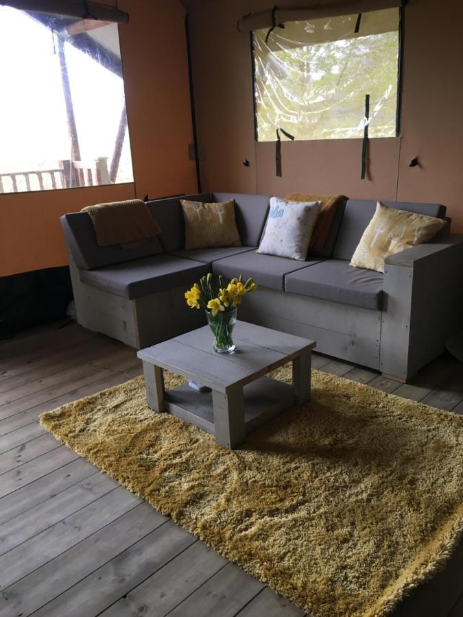 Riverwood Farm Glamping Safari Tent * Talaton