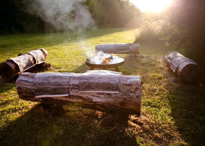 Riverwood Farm Glamping Safari Tent